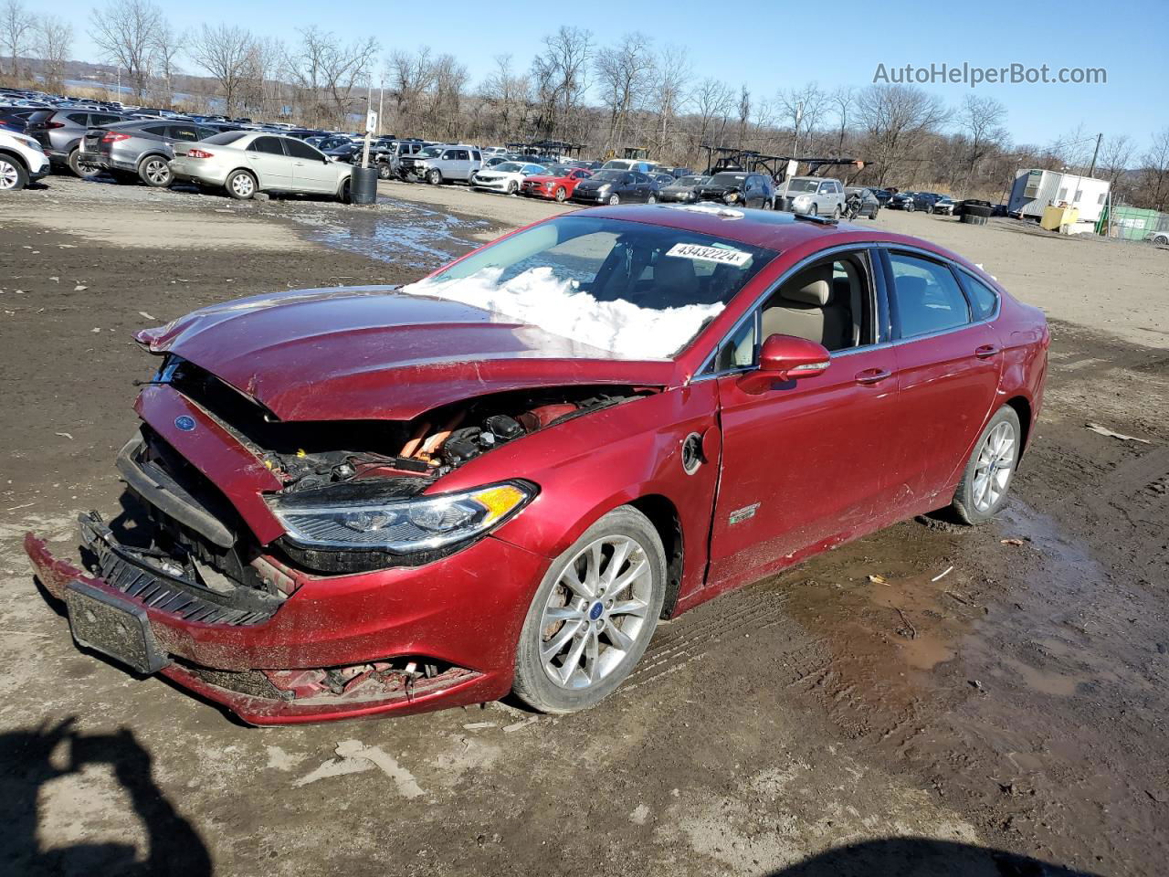 2017 Ford Fusion Se Phev Красный vin: 3FA6P0PU7HR154981