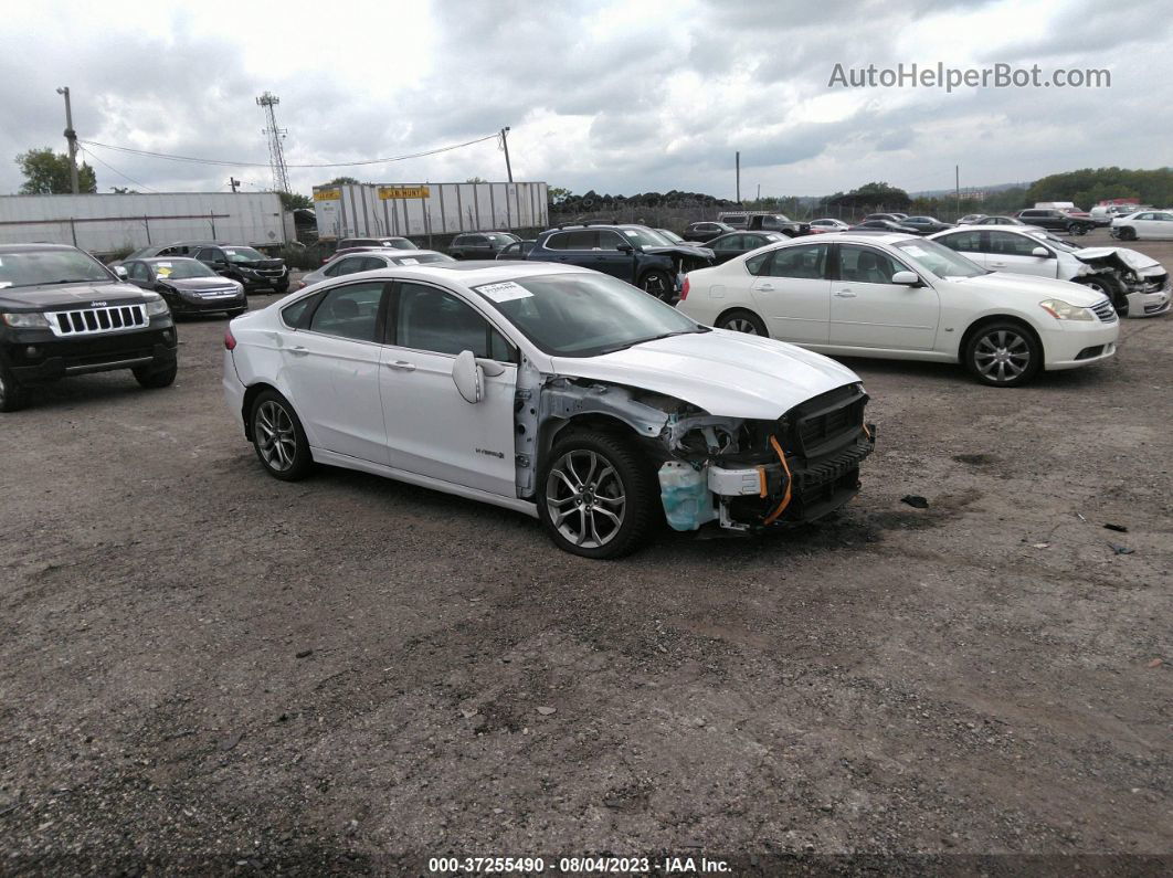 2019 Ford Fusion Hybrid Titanium White vin: 3FA6P0RU0KR105447