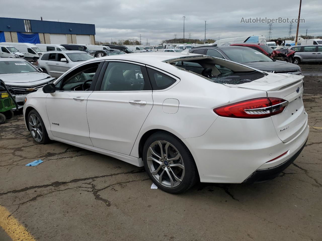 2019 Ford Fusion Titanium White vin: 3FA6P0RU5KR258888