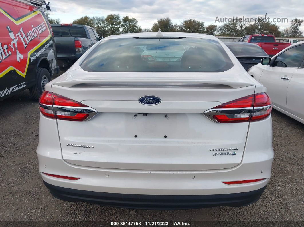 2019 Ford Fusion Hybrid Titanium White vin: 3FA6P0RU6KR235670