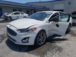 2019 Ford Fusion Titanium Белый vin: 3FA6P0RU9KR123946