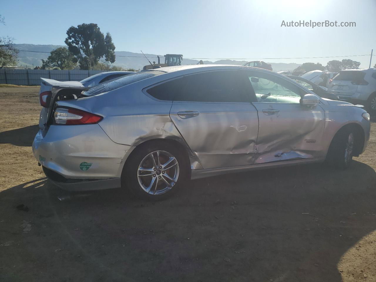 2015 Ford Fusion Titanium Phev Silver vin: 3FA6P0SU9FR147518