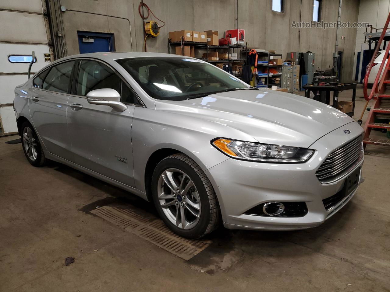 2015 Ford Fusion Titanium Phev Silver vin: 3FA6P0SU9FR213906