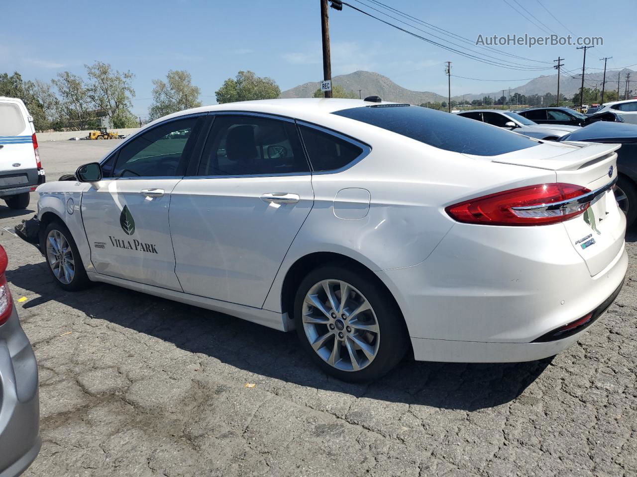 2018 Ford Fusion Titanium/platinum Phev White vin: 3FA6P0SU9JR268171