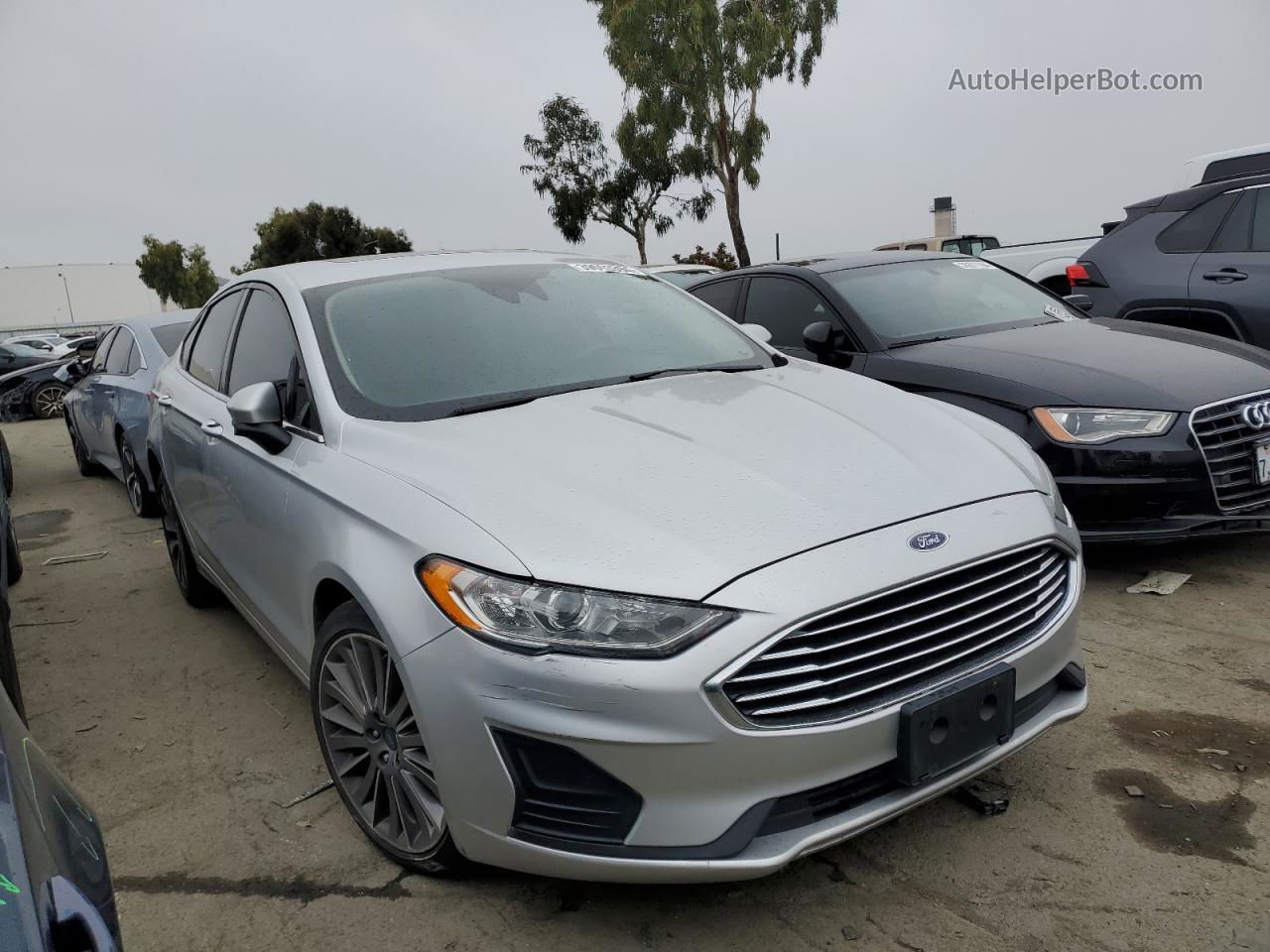 2019 Ford Fusion Se Gray vin: 3FA6P0T90KR264604