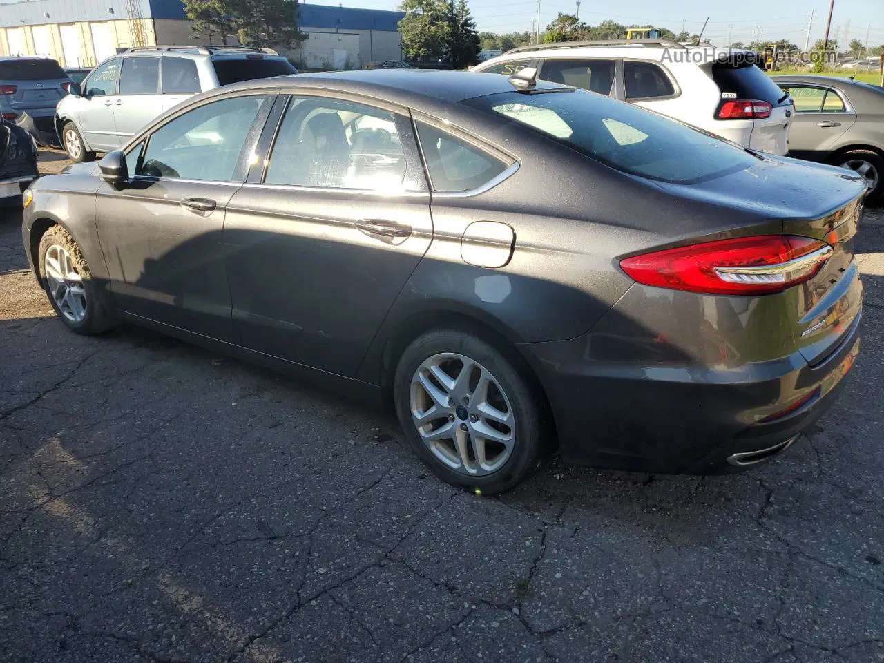 2020 Ford Fusion Se Gray vin: 3FA6P0T90LR198377