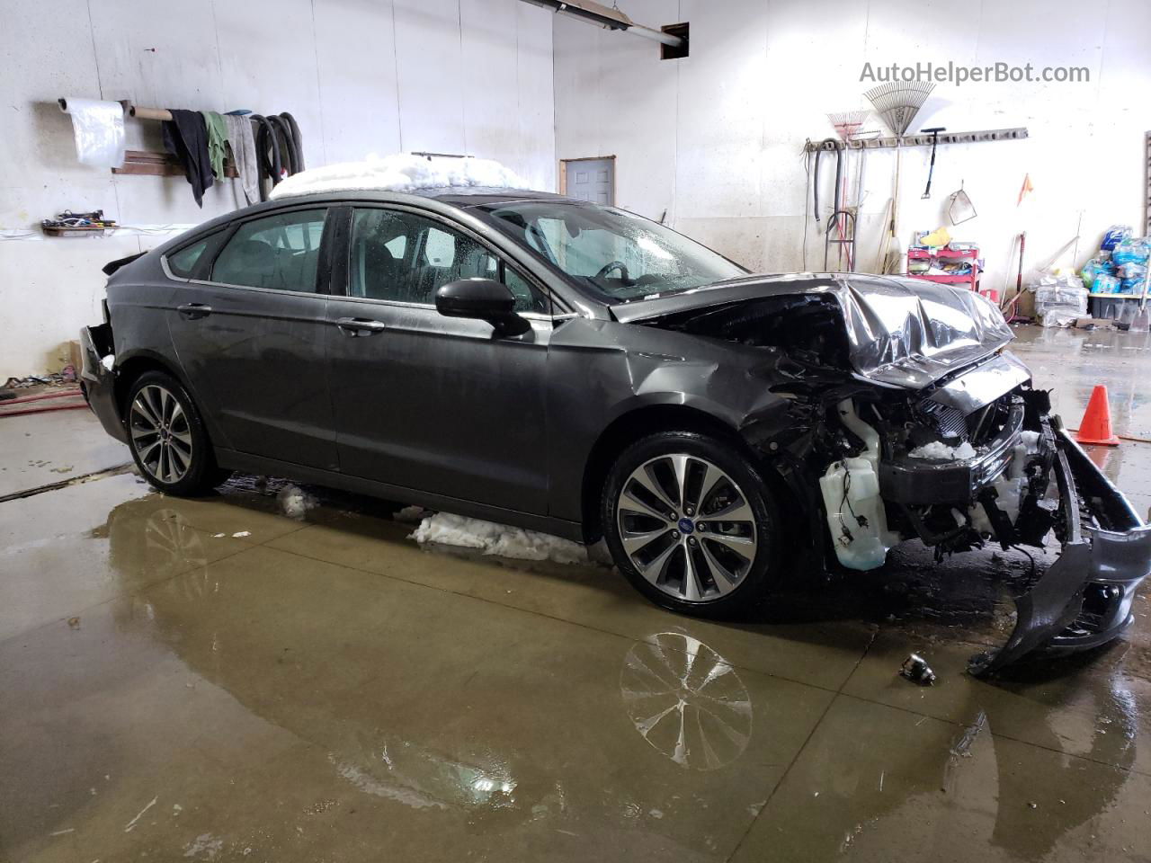 2019 Ford Fusion Se Gray vin: 3FA6P0T93KR243469