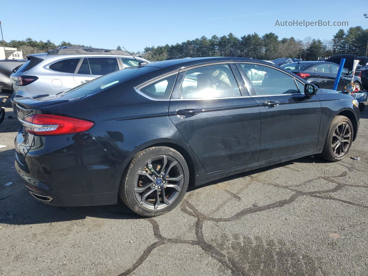 2018 Ford Fusion Se Black vin: 3FA6P0T96JR119551