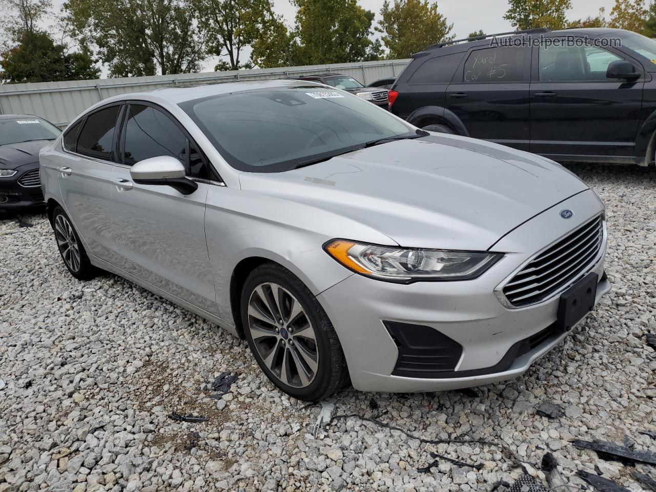 2019 Ford Fusion Se Серебряный vin: 3FA6P0T98KR253348