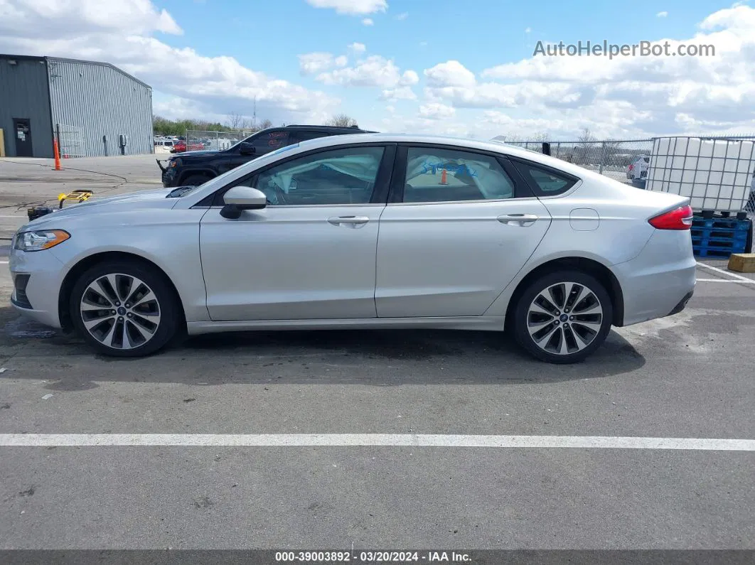 2019 Ford Fusion Se Silver vin: 3FA6P0T98KR269954