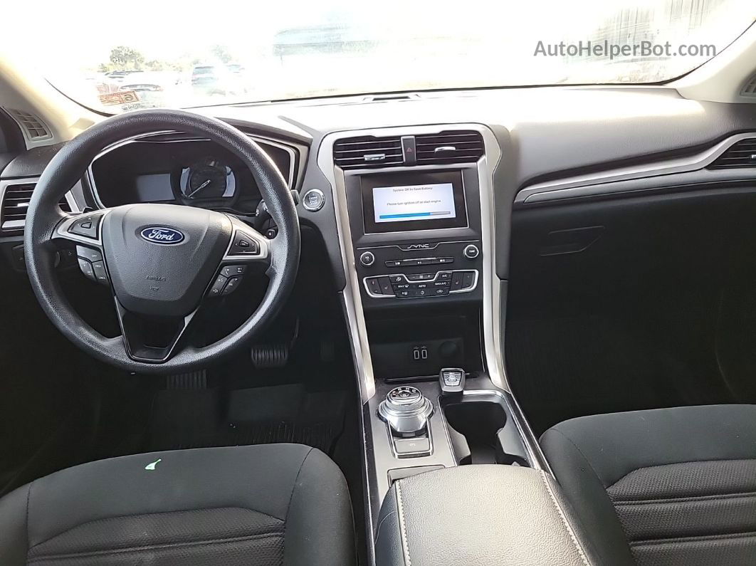 2019 Ford Fusion Se Неизвестно vin: 3FA6P0T99KR166686