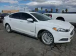 2016 Ford Fusion S Hybrid White vin: 3FA6P0UU5GR308204