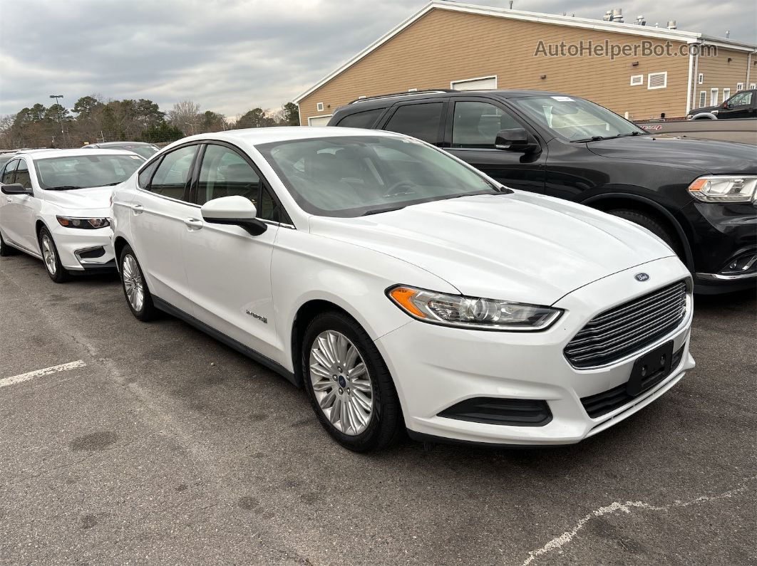 2015 Ford Fusion S Hybrid vin: 3FA6P0UU6FR283327