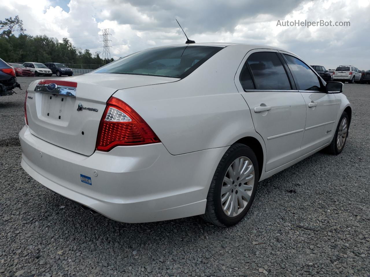 2010 Ford Fusion Hybrid White vin: 3FADP0L33AR104699