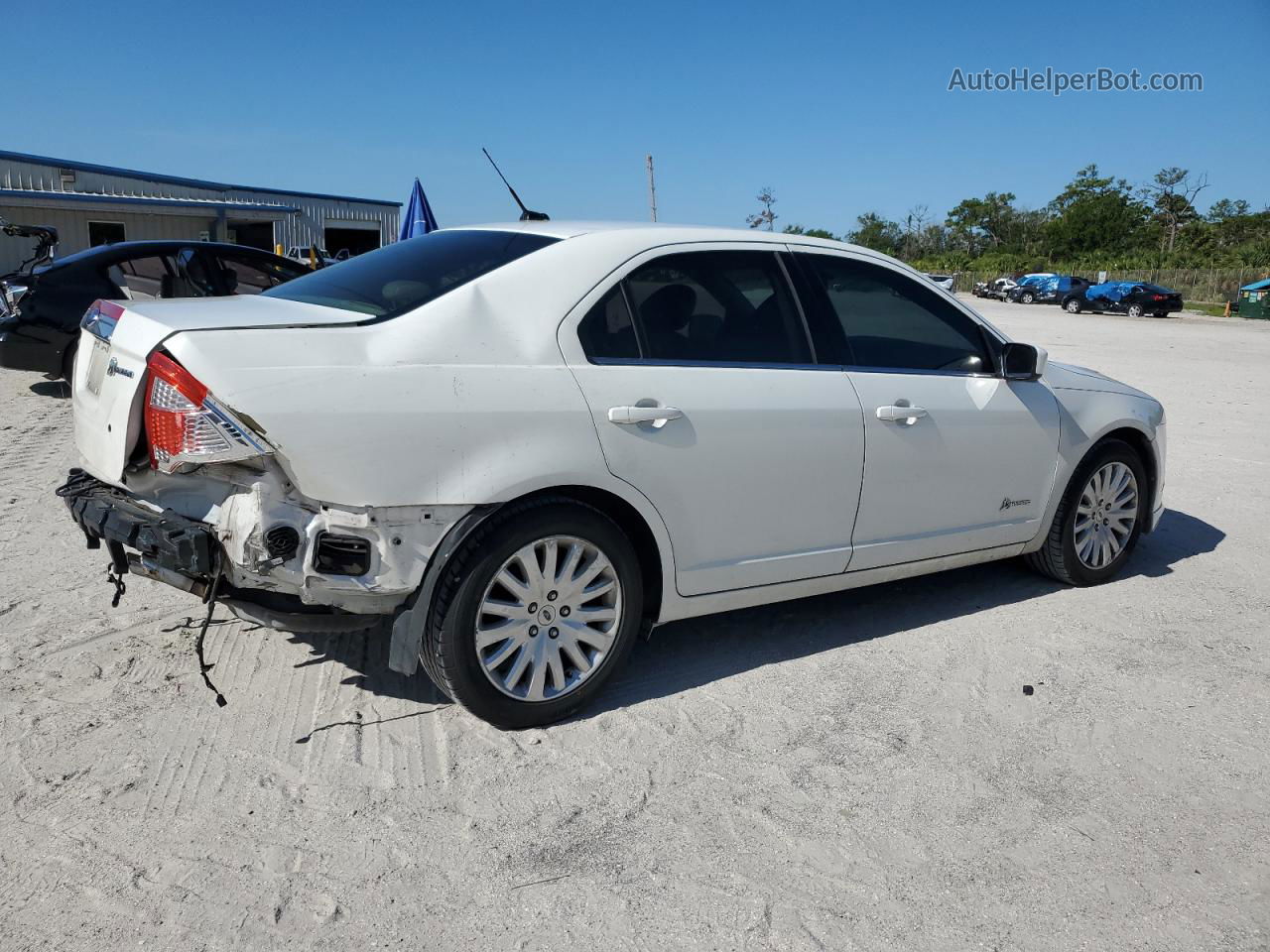 2010 Ford Fusion Hybrid White vin: 3FADP0L38AR104357