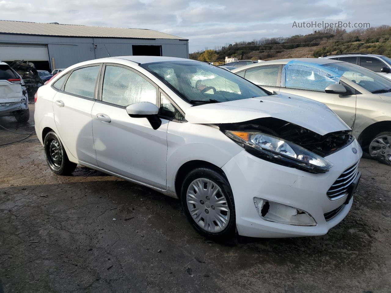 2015 Ford Fiesta S White vin: 3FADP4AJ0FM190034