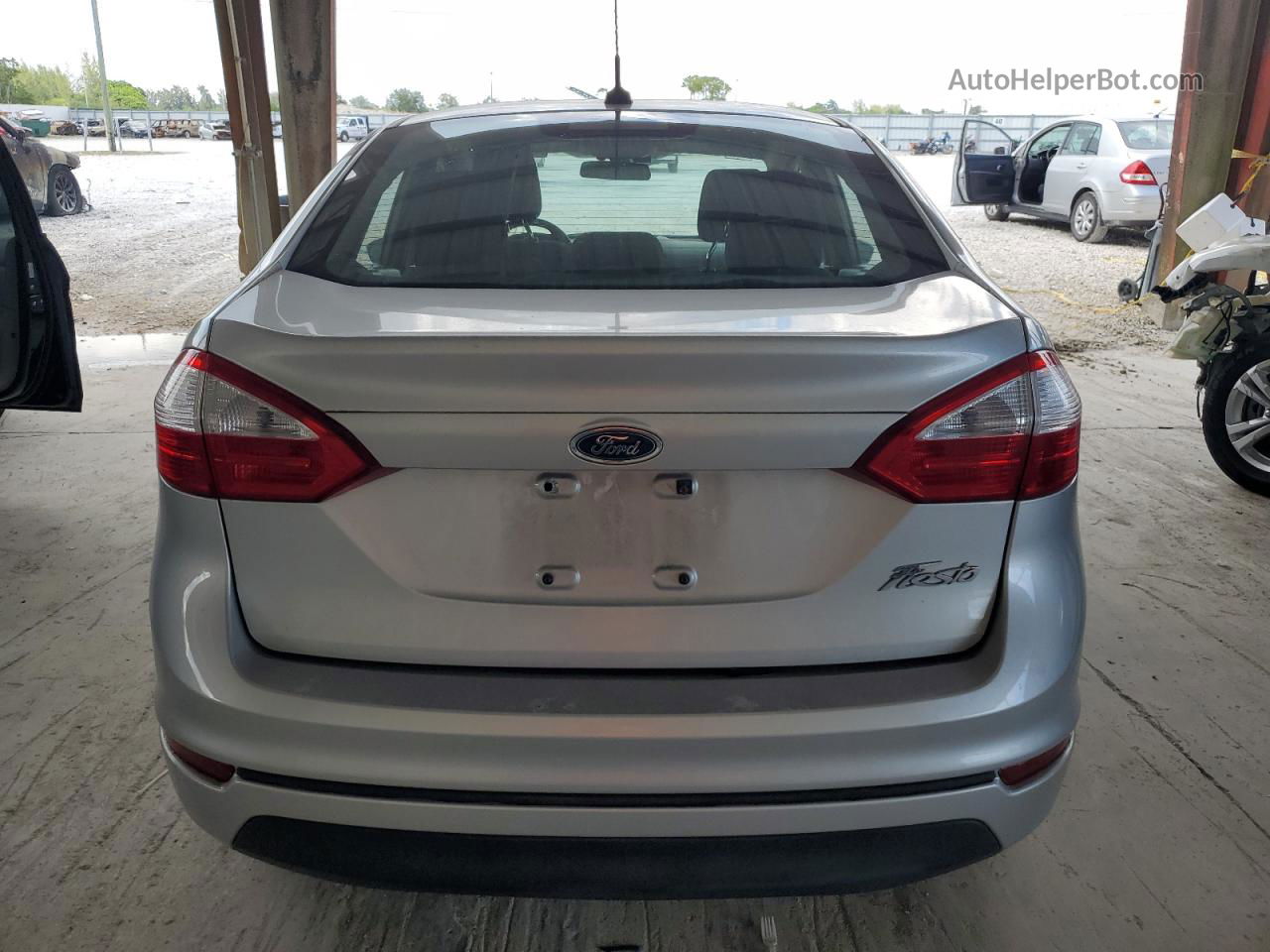 2016 Ford Fiesta S Silver vin: 3FADP4AJ1GM204881