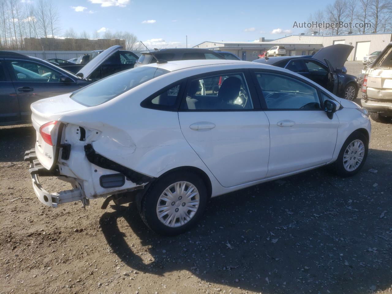 2015 Ford Fiesta S White vin: 3FADP4AJ2FM176586