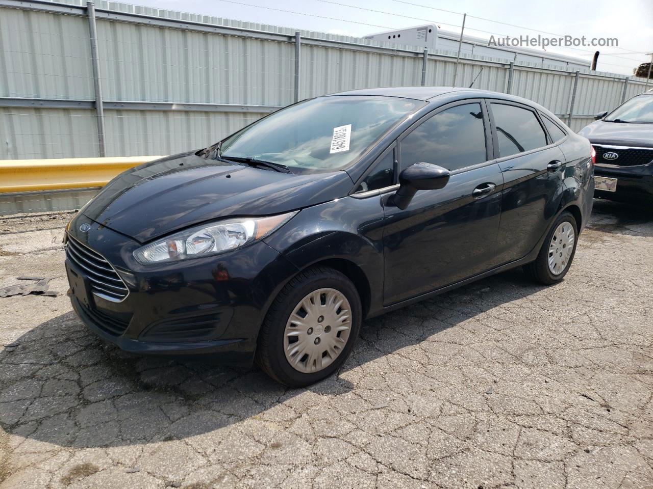 2016 Ford Fiesta S Черный vin: 3FADP4AJ2GM193096