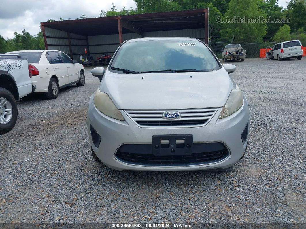 2011 Ford Fiesta S Silver vin: 3FADP4AJ3BM225790