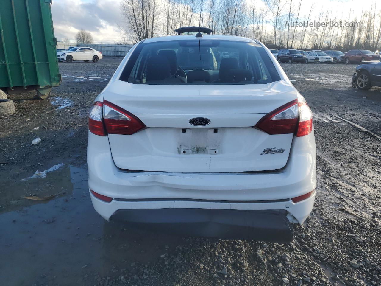 2015 Ford Fiesta S White vin: 3FADP4AJ3FM146609