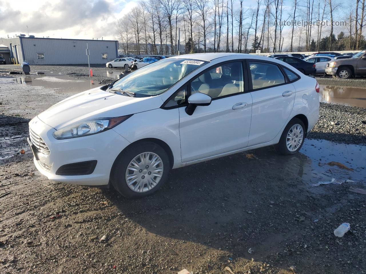 2015 Ford Fiesta S White vin: 3FADP4AJ3FM146609