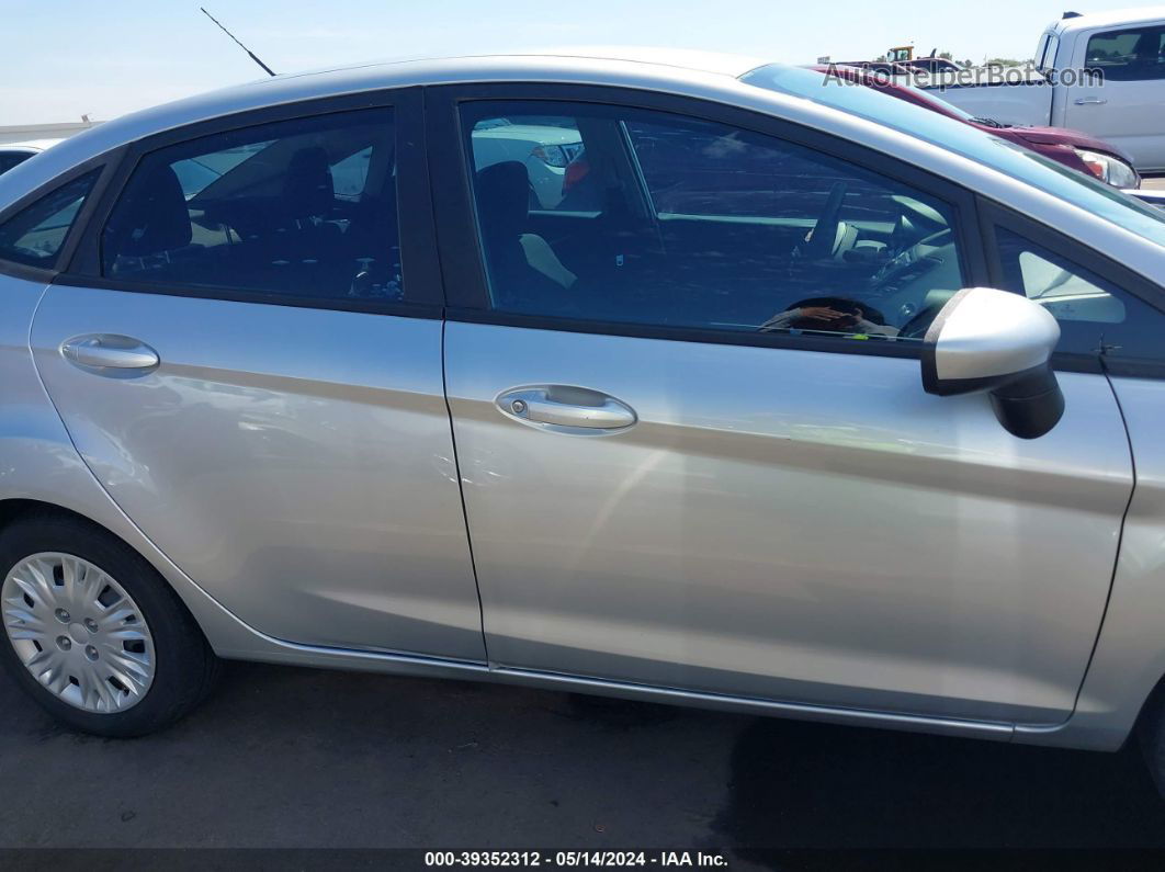 2015 Ford Fiesta S Silver vin: 3FADP4AJ3FM161983