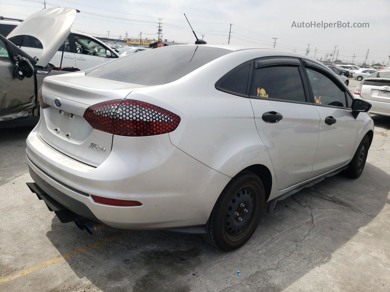 2015 Ford Fiesta S Silver vin: 3FADP4AJ3FM190626