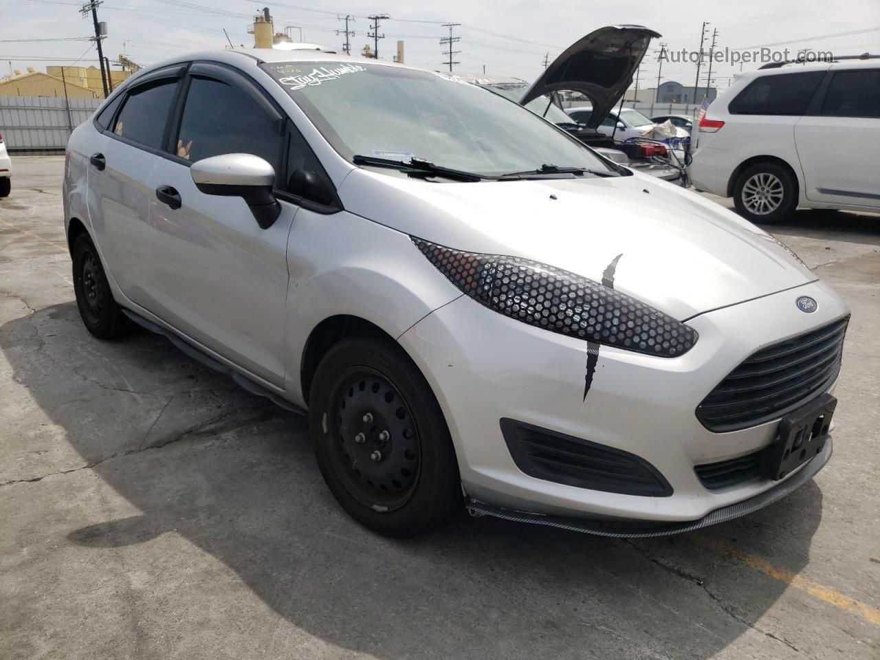 2015 Ford Fiesta S Silver vin: 3FADP4AJ3FM190626