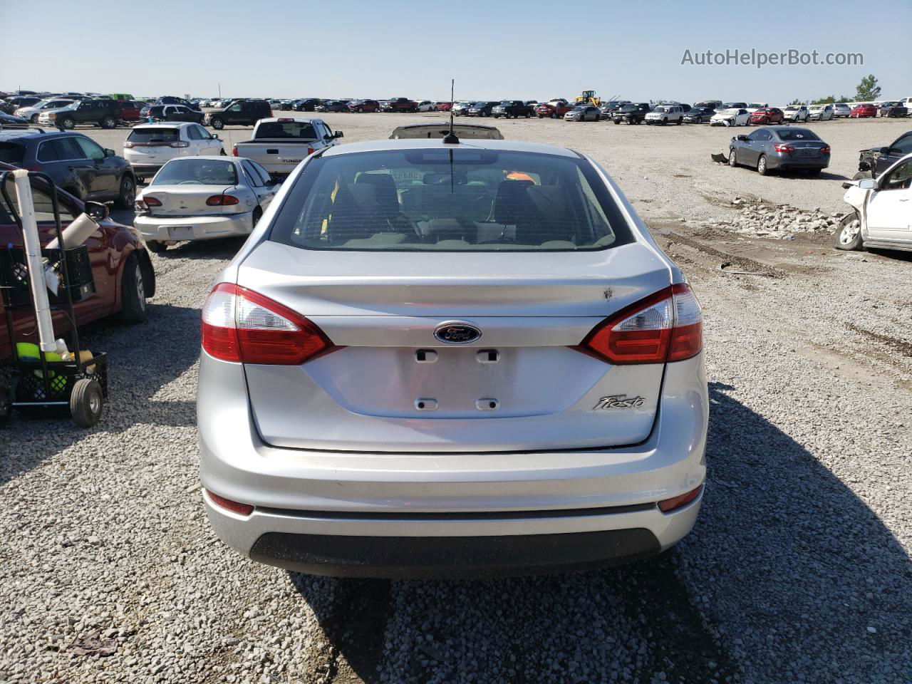 2016 Ford Fiesta S Silver vin: 3FADP4AJ3GM104667