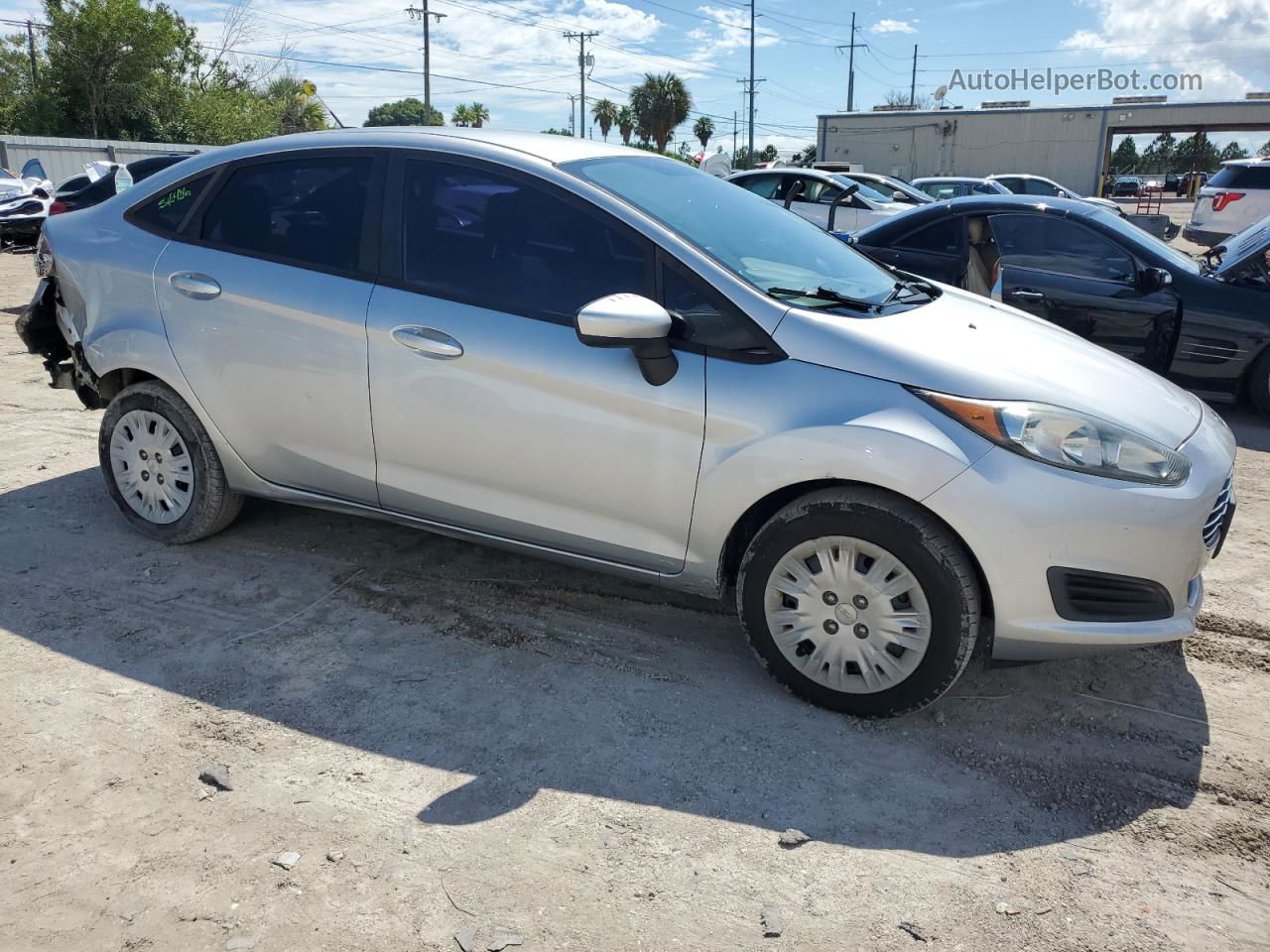 2017 Ford Fiesta S Silver vin: 3FADP4AJ3HM122717