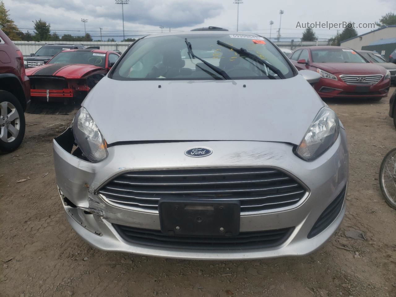 2019 Ford Fiesta S Silver vin: 3FADP4AJ3KM111739