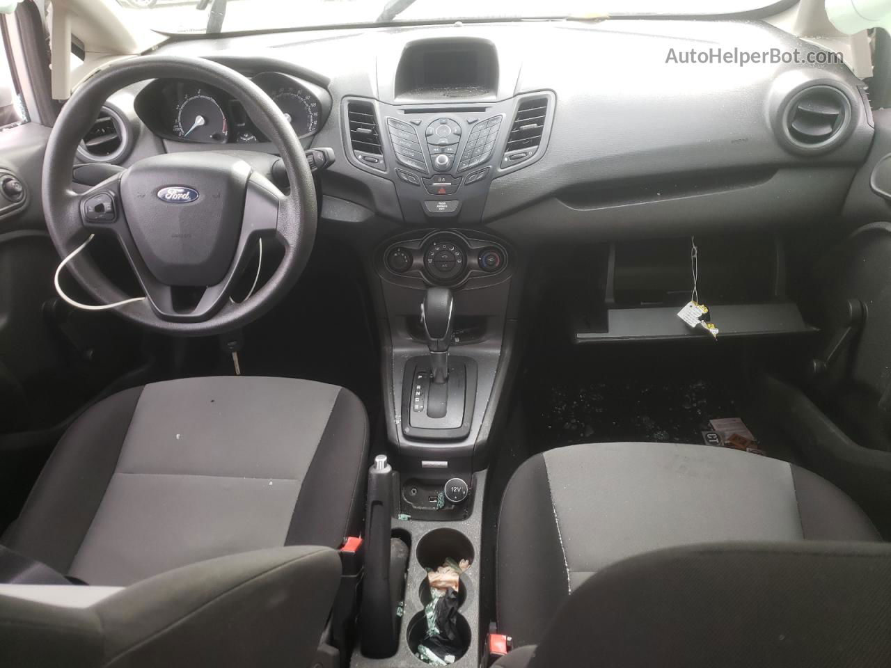 2019 Ford Fiesta S Silver vin: 3FADP4AJ3KM111739