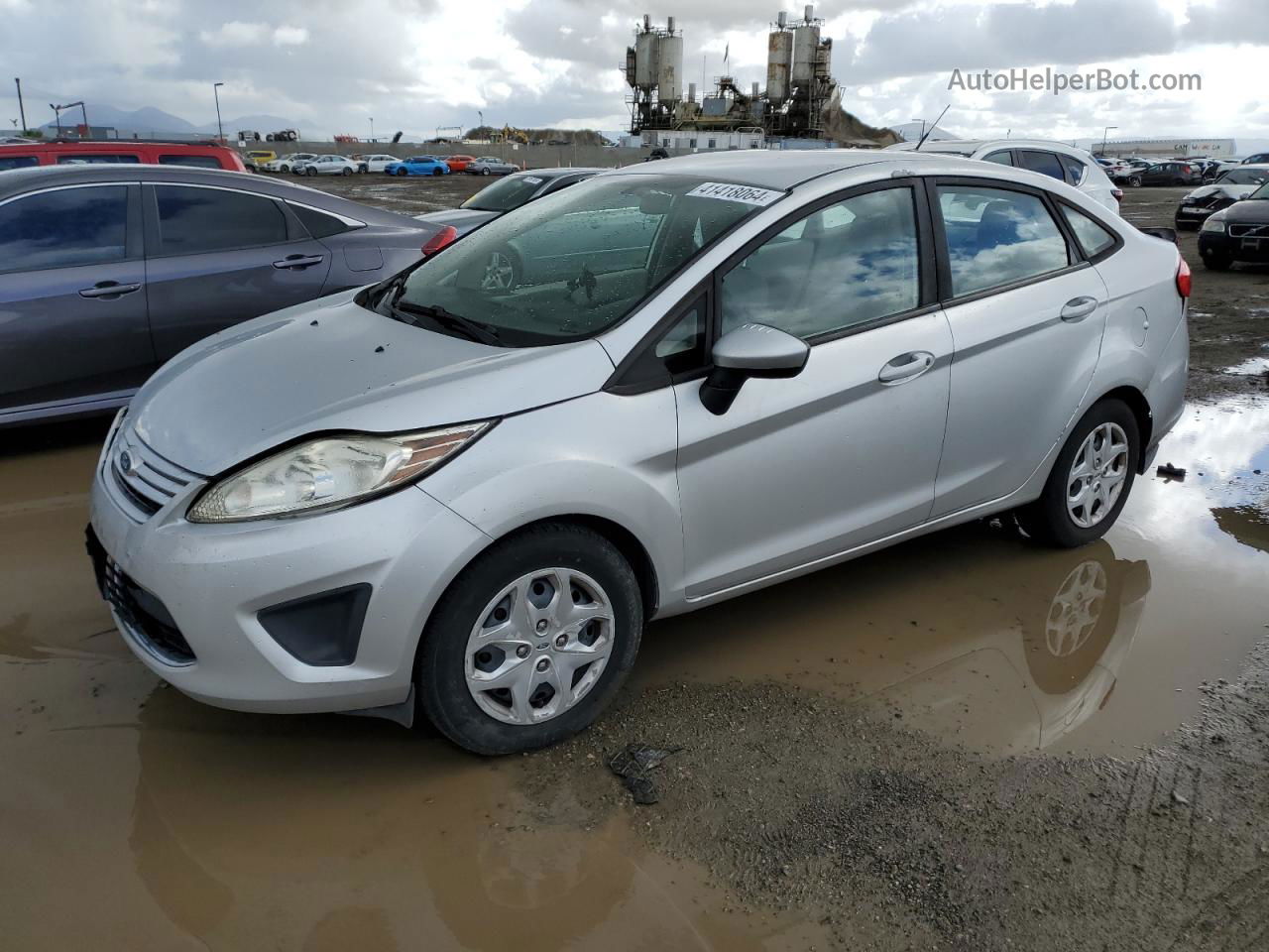 2011 Ford Fiesta S Silver vin: 3FADP4AJ4BM154504