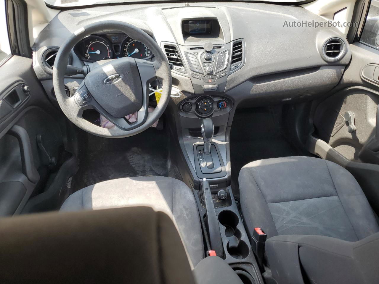 2015 Ford Fiesta S Черный vin: 3FADP4AJ4FM147994