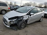 2017 Ford Fiesta S Серебряный vin: 3FADP4AJ4HM132642