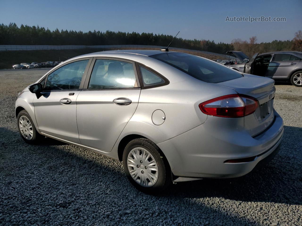 2019 Ford Fiesta S Silver vin: 3FADP4AJ4KM102791