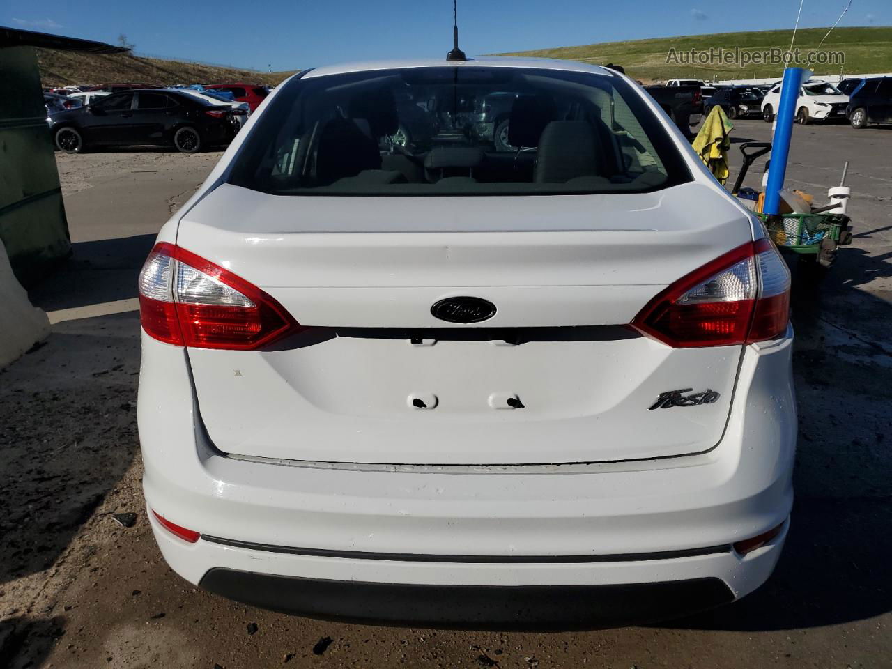 2019 Ford Fiesta S Белый vin: 3FADP4AJ4KM135516