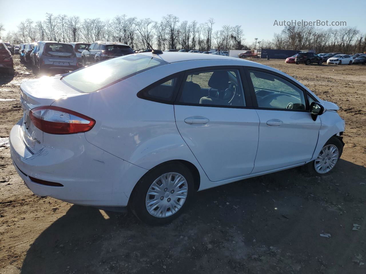 2019 Ford Fiesta S White vin: 3FADP4AJ5KM122418