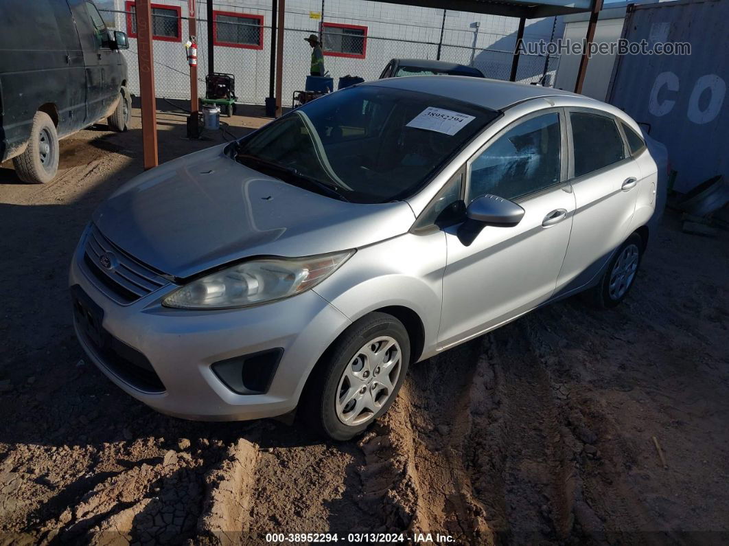 2011 Ford Fiesta S Silver vin: 3FADP4AJ6BM135694