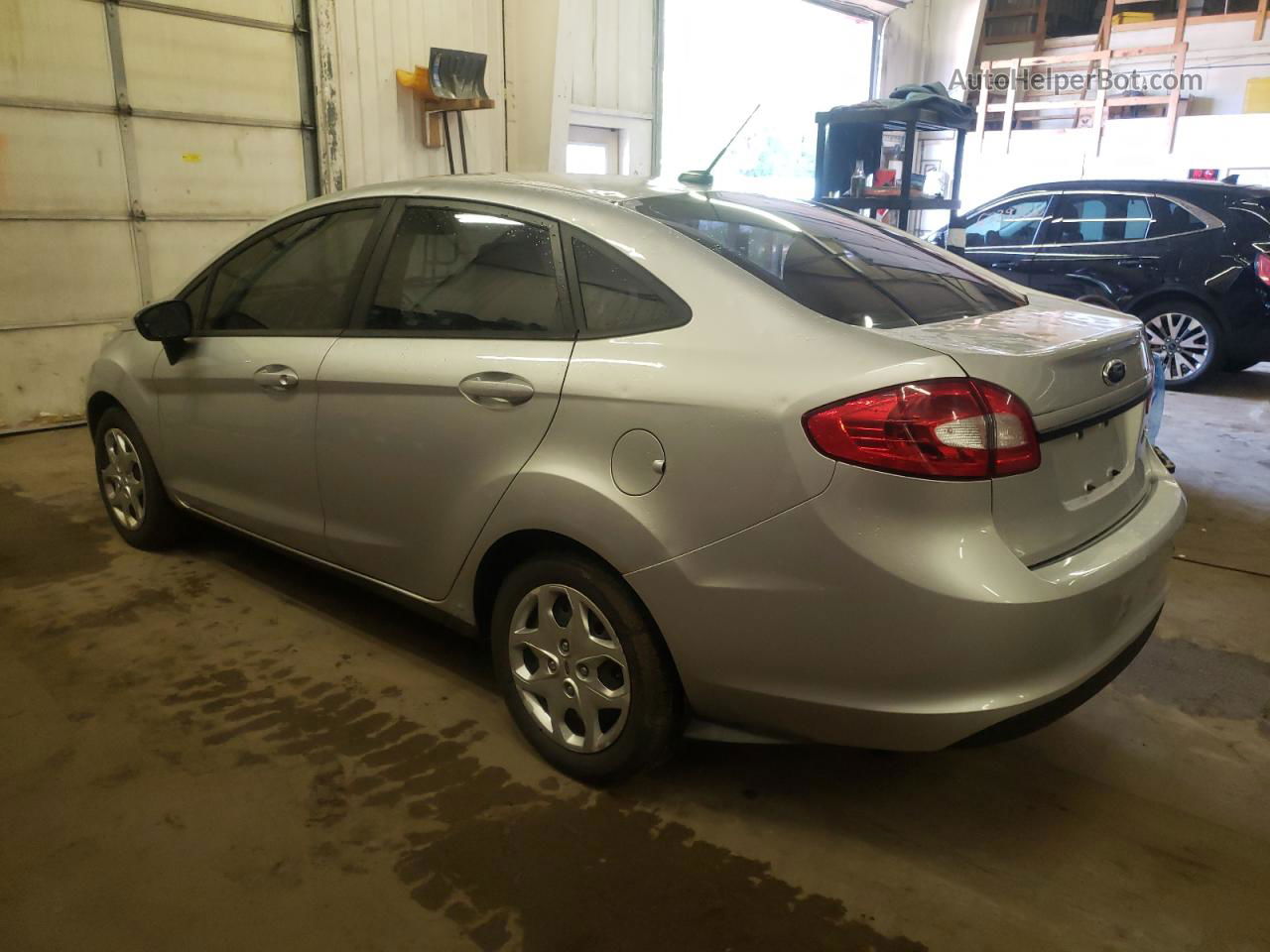 2011 Ford Fiesta S Silver vin: 3FADP4AJ6BM238694