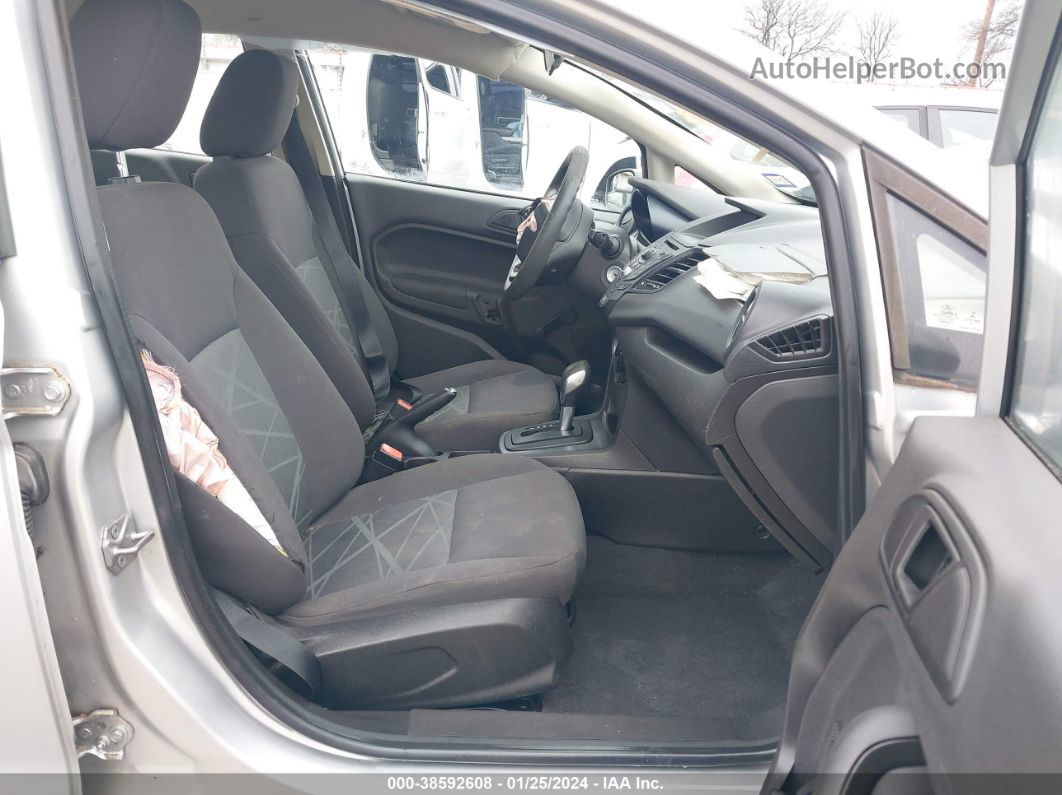 2015 Ford Fiesta S Silver vin: 3FADP4AJ6FM114737