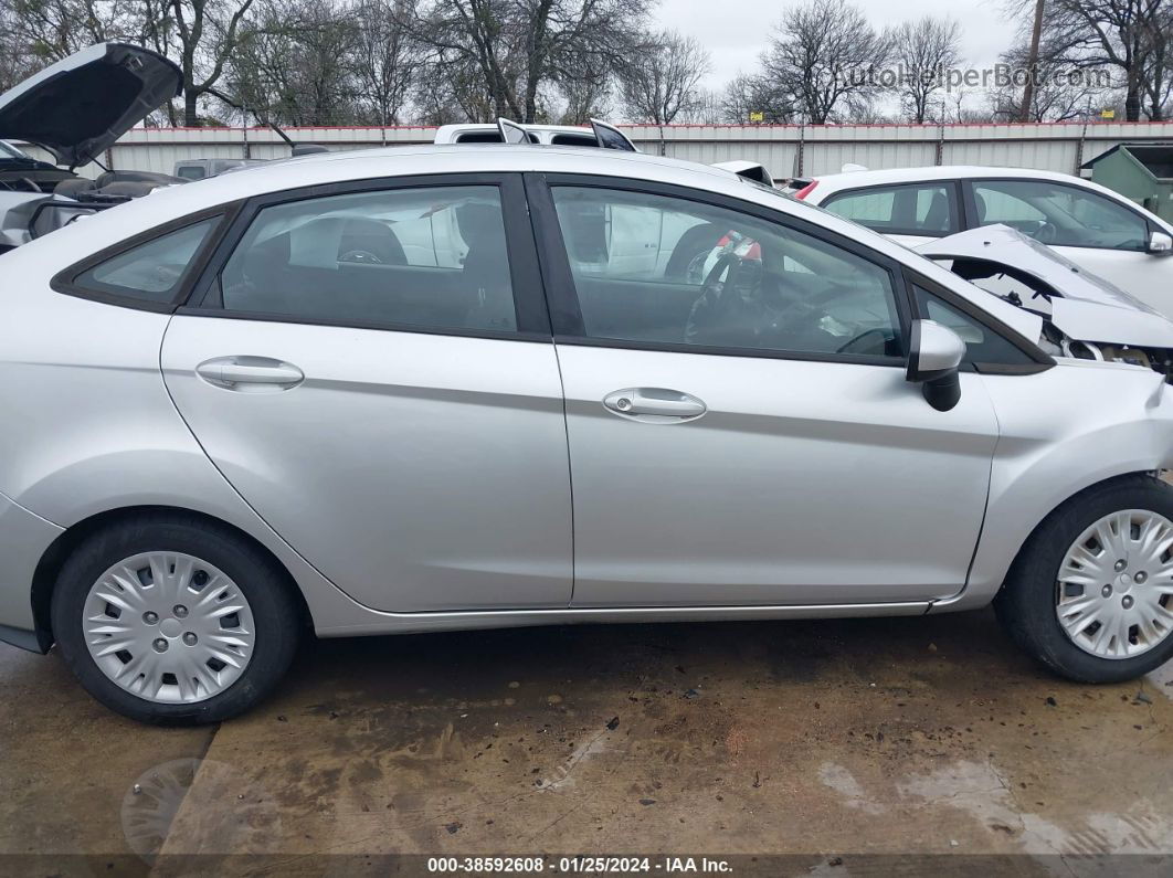 2015 Ford Fiesta S Silver vin: 3FADP4AJ6FM114737