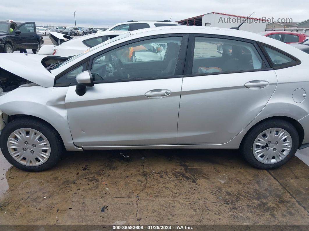 2015 Ford Fiesta S Silver vin: 3FADP4AJ6FM114737