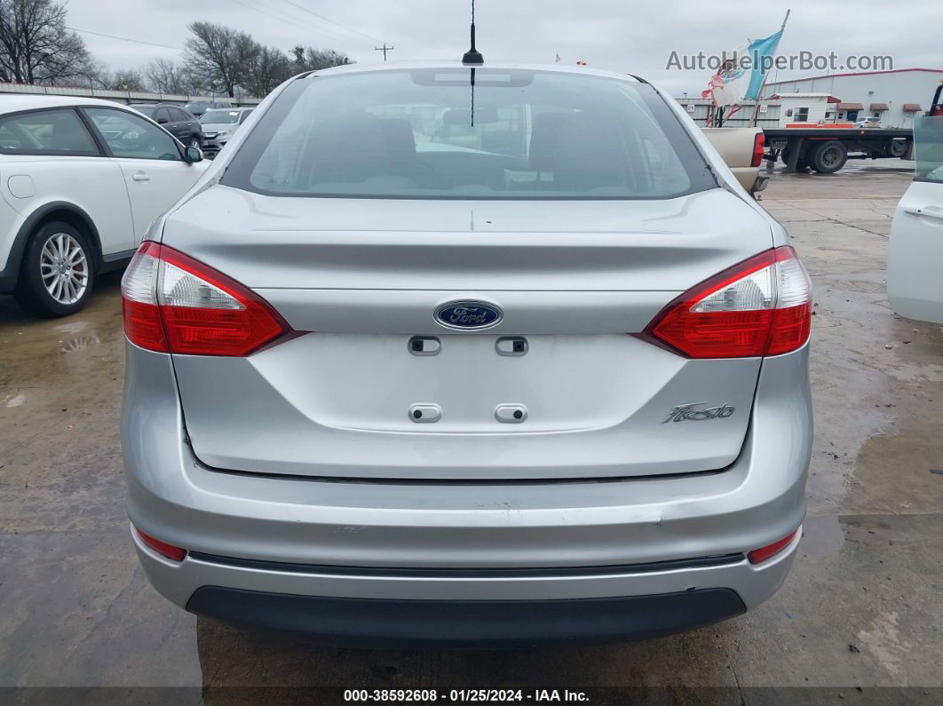 2015 Ford Fiesta S Silver vin: 3FADP4AJ6FM114737