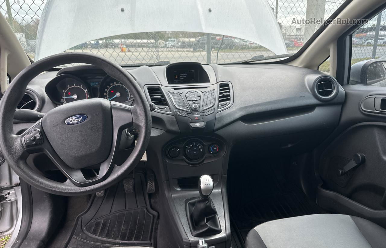 2019 Ford Fiesta S Silver vin: 3FADP4AJ7KM114272