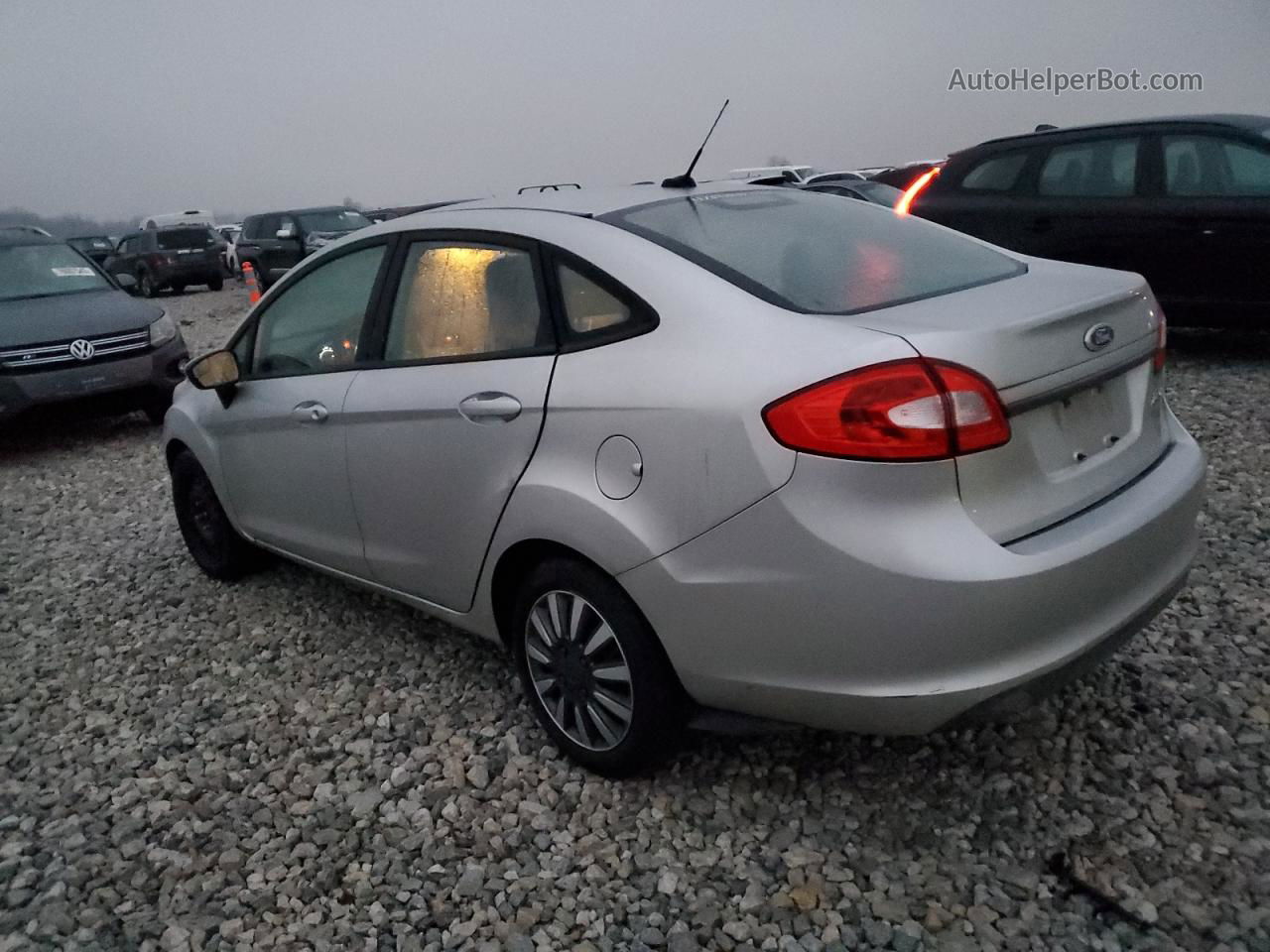 2011 Ford Fiesta S Silver vin: 3FADP4AJ8BM134529