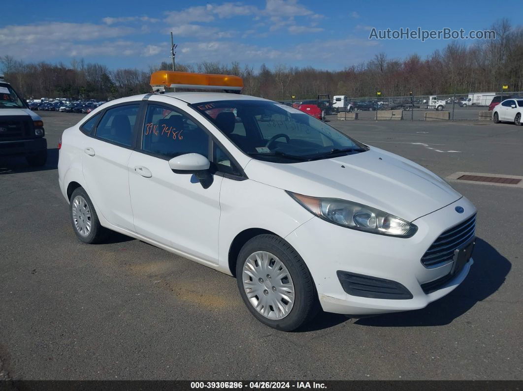 2015 Ford Fiesta S White vin: 3FADP4AJ9FM170851