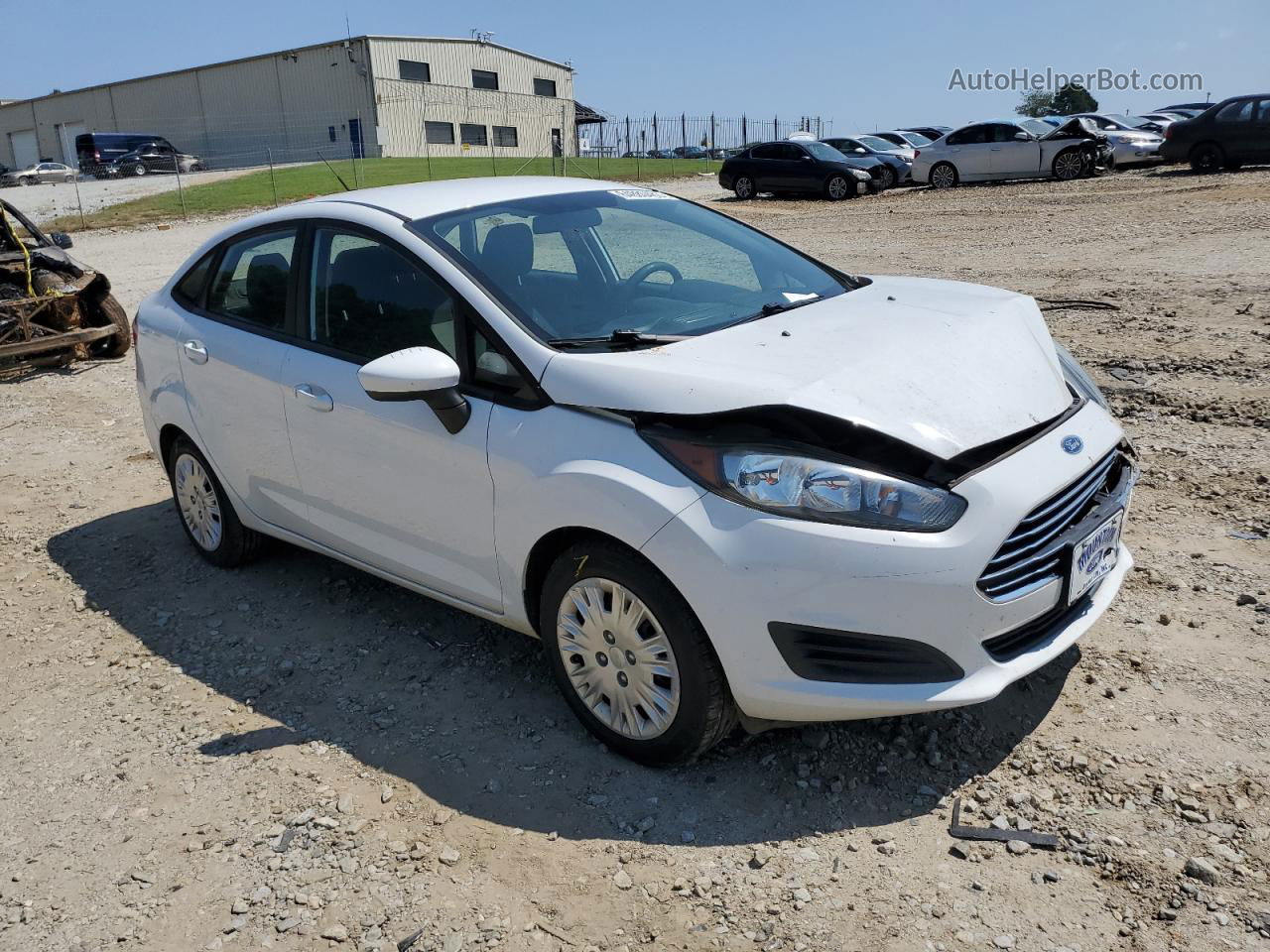 2015 Ford Fiesta S Белый vin: 3FADP4AJ9FM212998