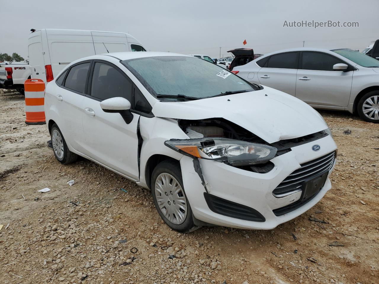 2017 Ford Fiesta S White vin: 3FADP4AJ9HM137609